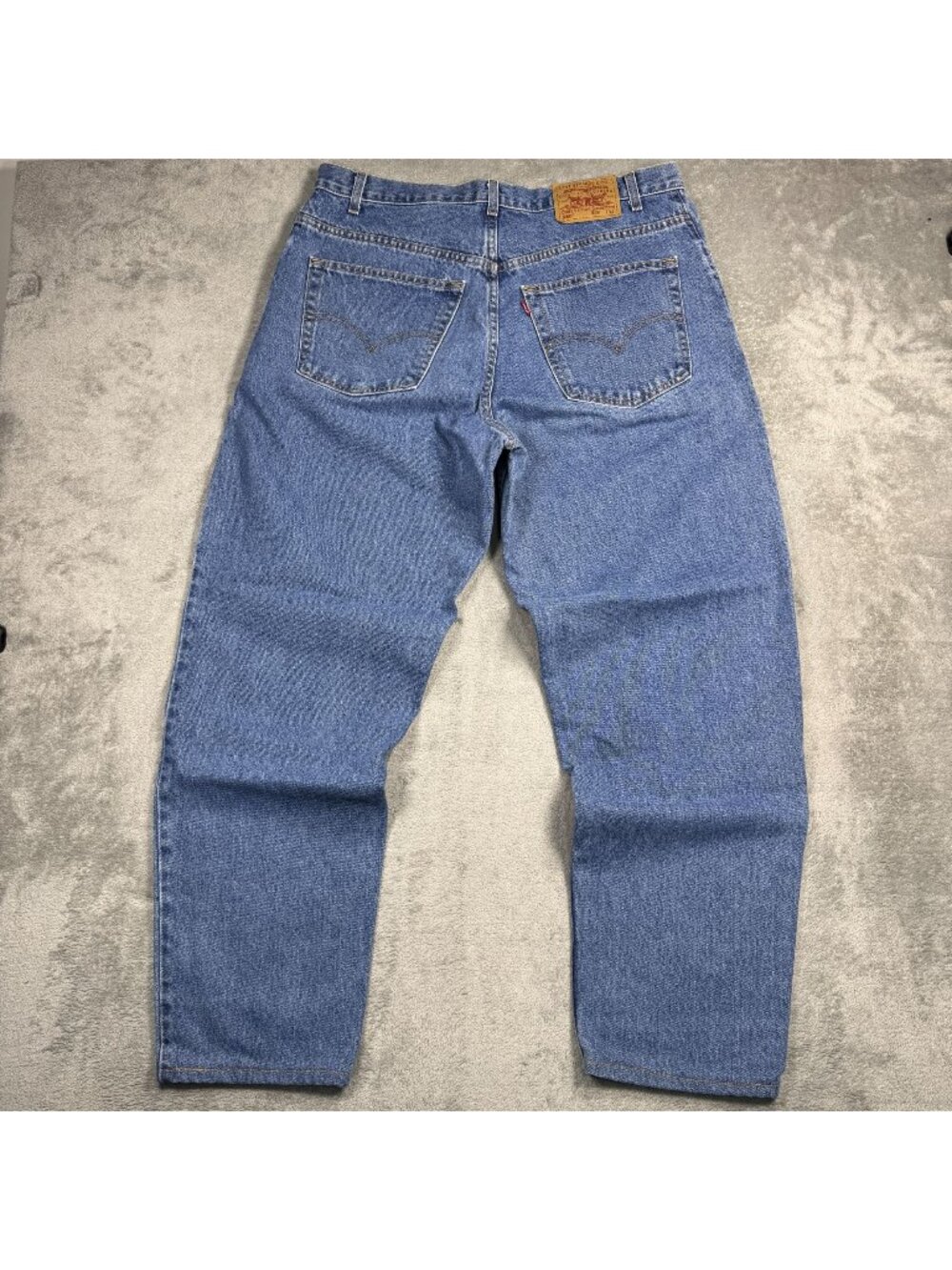 Vintage Y2K LEVIS 560 Loose Fit Tapered Leg Jeans Mens 38 Blue Medium Wash Denim